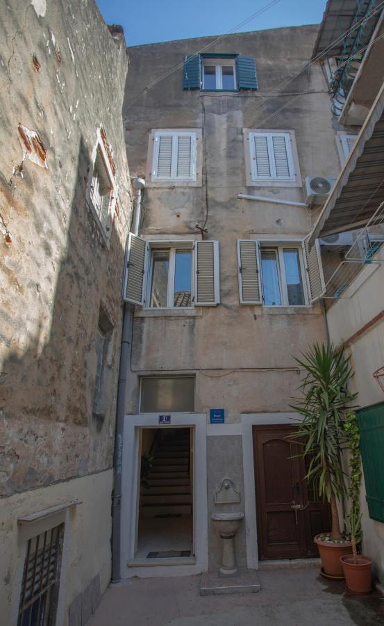 The Heart Of Palace Apartment Spalato Esterno foto