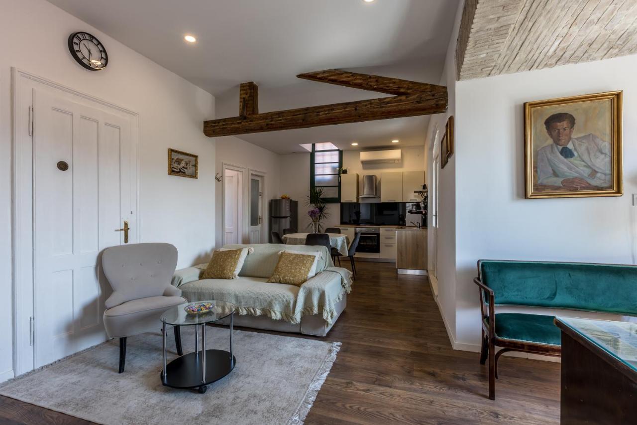 The Heart Of Palace Apartment Spalato Esterno foto